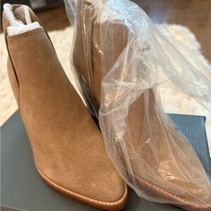 Women's Dolce Vita Tan Ankle Boots